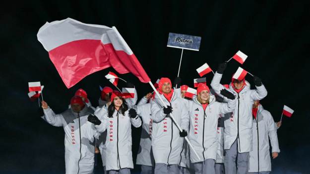 Modowy blamaż Polaków w Mediolanie. Ekspertka:..